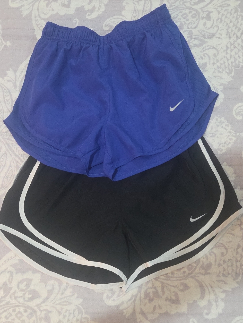 Nike, 2 Pair Of Lined Running Shorts In Excellent Clean Condition! Size S 💙🖤